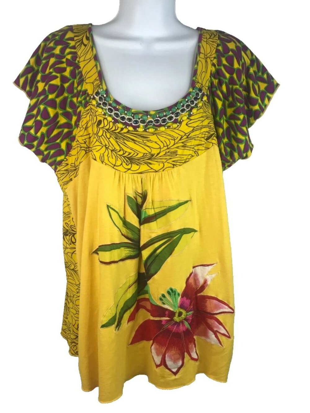 Soft Surroundings Beaded Floral Blouse Shirt Size M Yellow Purple Flutter Sleeve